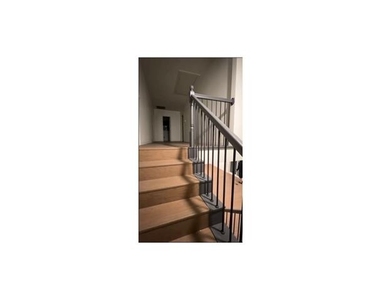 1121 E Texas Street - Photo Thumbnail 10