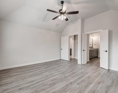 6818 Smithfield Road - Photo Thumbnail 17