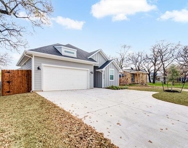6818 Smithfield Road - Photo Thumbnail 2