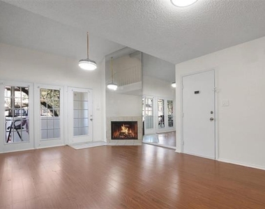 13215 Emily Road - Photo Thumbnail 3