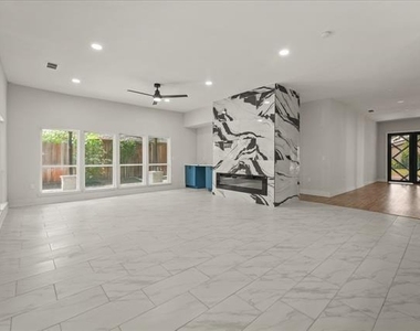 7103 Blythdale Drive - Photo Thumbnail 15