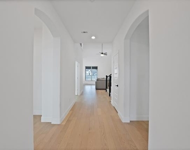 3513 Burdock Lane - Photo Thumbnail 1