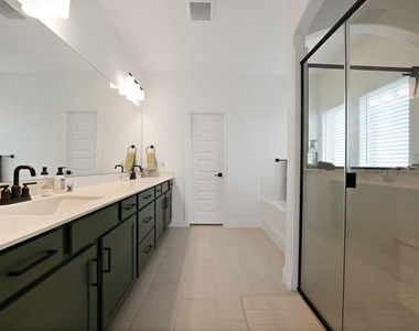 3513 Burdock Lane - Photo Thumbnail 23