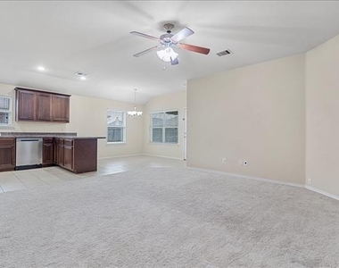 2035 Karsen Lane - Photo Thumbnail 9