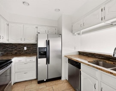 1025 Turtle Lake Boulevard - Photo Thumbnail 8