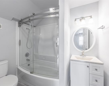 109 W Marguerita Drive - Photo Thumbnail 13