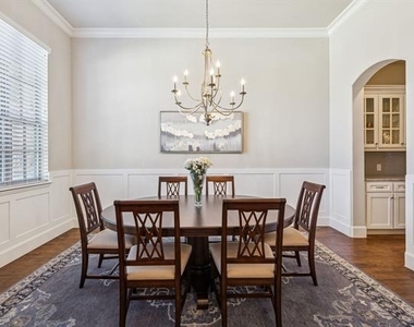 701 Cherrywood Drive - Photo Thumbnail 5