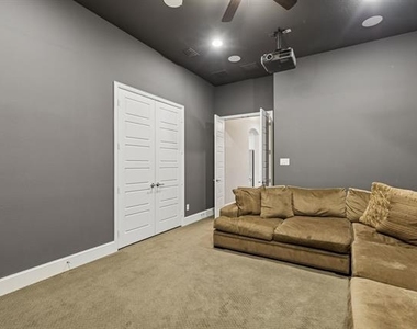 701 Cherrywood Drive - Photo Thumbnail 24