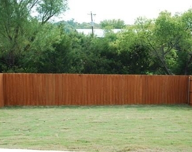315 Orbit Drive - Photo Thumbnail 10
