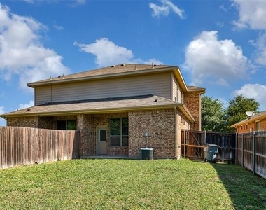 341 Orbit Drive - Photo Thumbnail 24