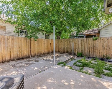 1520 Mcbroom Street - Photo Thumbnail 15