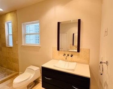 4119 Throckmorton Street - Photo Thumbnail 14