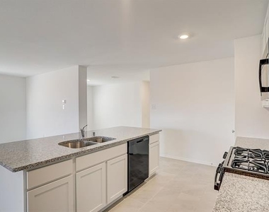 2817 Watchpoint Road - Photo Thumbnail 13