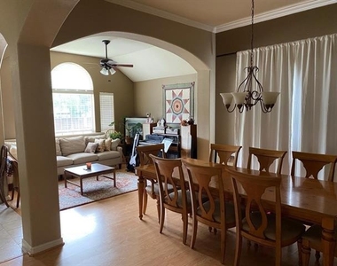 2945 Silvercrest - Photo Thumbnail 10