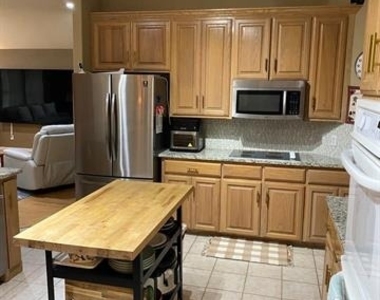 2945 Silvercrest - Photo Thumbnail 8