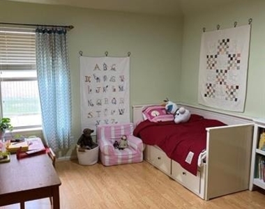 2945 Silvercrest - Photo Thumbnail 13