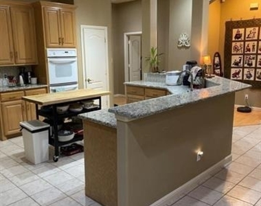 2945 Silvercrest - Photo Thumbnail 7