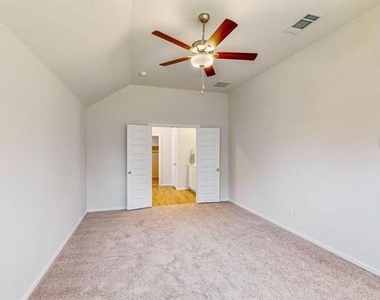 5809 Sandown Drive - Photo Thumbnail 20