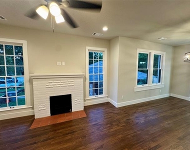 1810 Ramsey Avenue - Photo Thumbnail 17