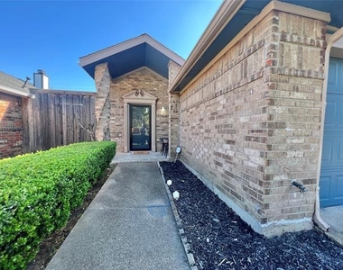 4244 Flamingo Way - Photo Thumbnail 27