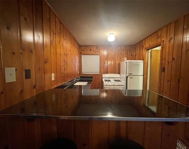 669 Fort Graham Road S - Photo Thumbnail 2