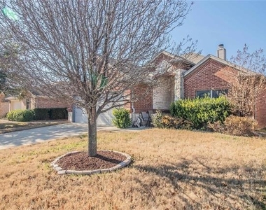 10625 Braewood Drive - Photo Thumbnail 1