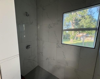 4876 E Williams Spring Rd - Photo Thumbnail 13