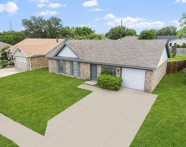 3826 Jewel Street - Photo Thumbnail 22