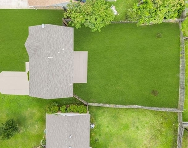 3826 Jewel Street - Photo Thumbnail 27