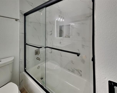 807 Fenet Street - Photo Thumbnail 14