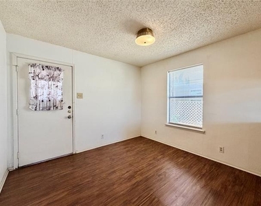 3311 Fallmeadow Street - Photo Thumbnail 5