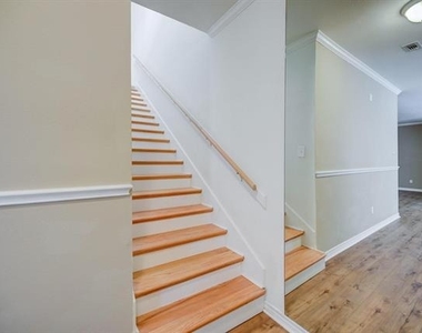 5855 Pecan Chase - Photo Thumbnail 19