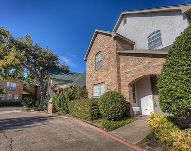 5855 Pecan Chase - Photo Thumbnail 3