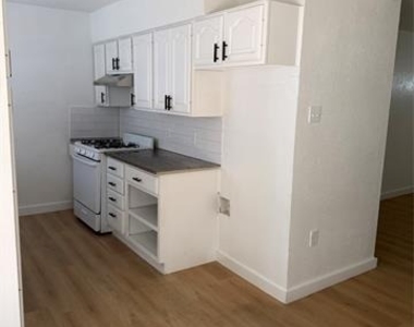 11221 Trail Lane - Photo Thumbnail 11
