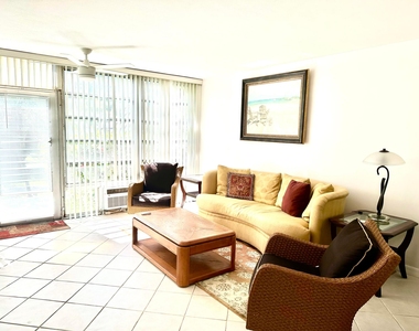 901 N Birch Road - Photo Thumbnail 7