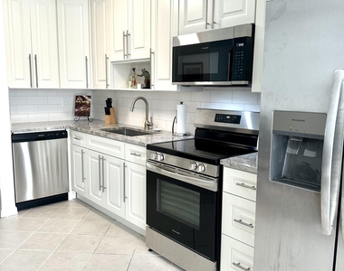 901 N Birch Road - Photo Thumbnail 14