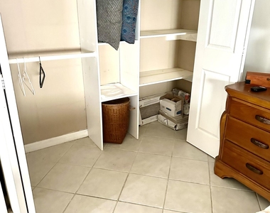 901 N Birch Road - Photo Thumbnail 10