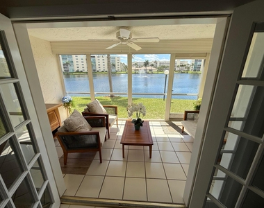 111 Se 3rd Avenue - Photo Thumbnail 25