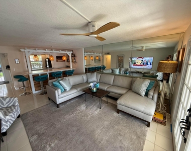 111 Se 3rd Avenue - Photo Thumbnail 21