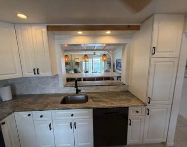 111 Se 3rd Avenue - Photo Thumbnail 12