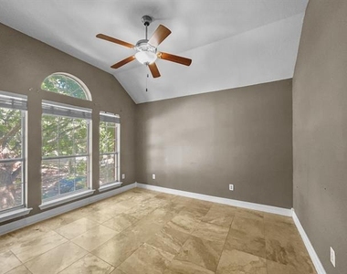 2132 Cliffside Drive - Photo Thumbnail 20
