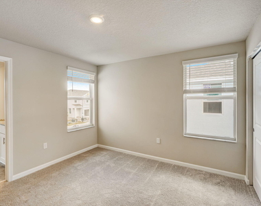 5728 Se Edgewater Circle - Photo Thumbnail 7