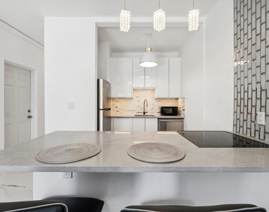 810 Se 22nd Avenue - Photo Thumbnail 17