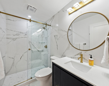 810 Se 22nd Avenue - Photo Thumbnail 4