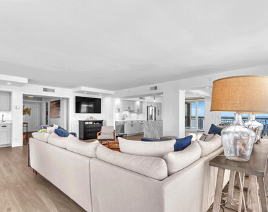 5380 N Ocean Drive - Photo Thumbnail 18