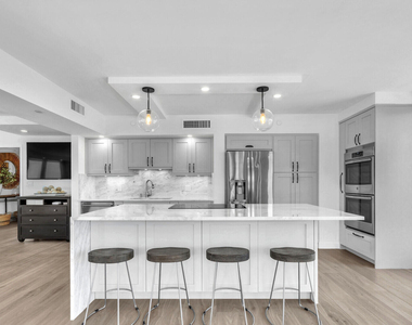 5380 N Ocean Drive - Photo Thumbnail 25