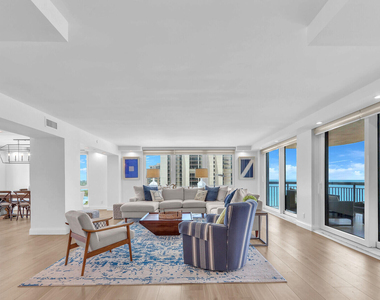 5380 N Ocean Drive - Photo Thumbnail 11