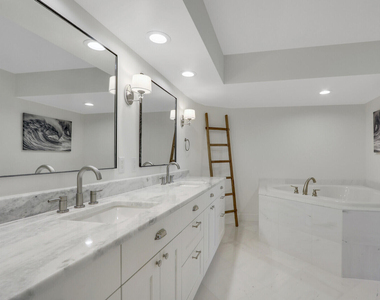 5380 N Ocean Drive - Photo Thumbnail 40