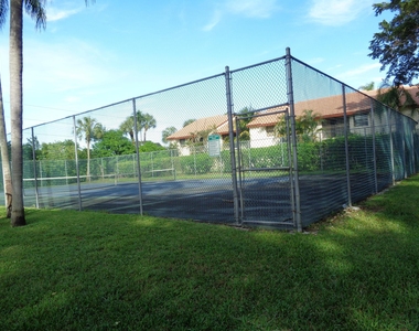 6328 W Longboat Lane - Photo Thumbnail 16