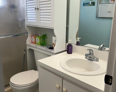 6670 Royal Palm Boulevard - Photo Thumbnail 14